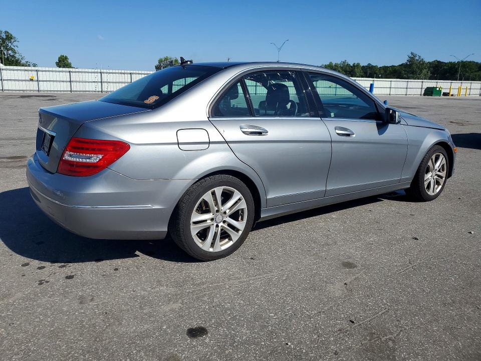 2014 Mercedes-benz C მანქანა იყიდება აუქციონზე, vin: WDDGF4HB8EA924199, აუქციონის ნომერი: 53907816