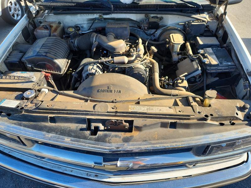 Продажа на аукционе авто 2000 Chevrolet Gmt-400, vin: 1GCGC24R5YR110365, номер лота: 50683766