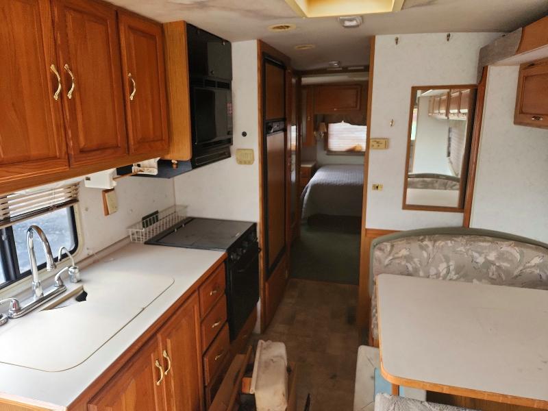 Продаж на аукціоні авто 1997 Winnebago Adventurer, vin: 3FCMF53G1VJA25842, номер лоту: 53129666