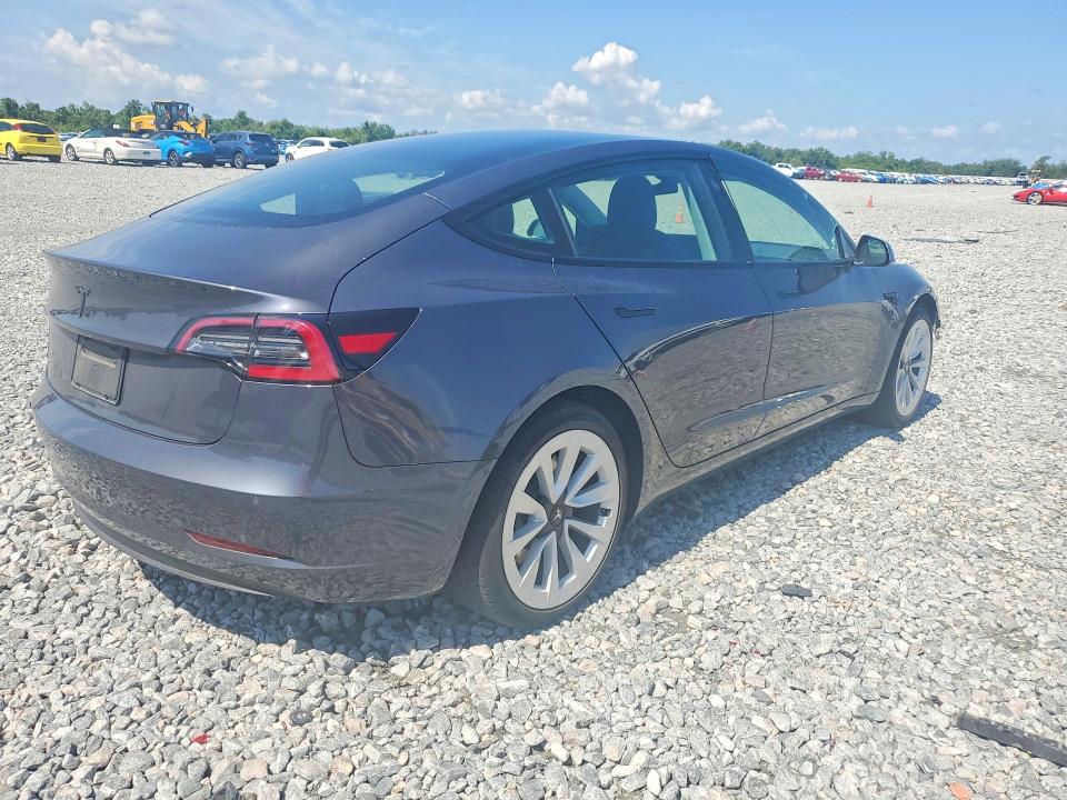 52665706 :رقم المزاد ، 5YJ3E1EA4MF048243 vin ، 2021 Tesla Model 3 مزاد بيع
