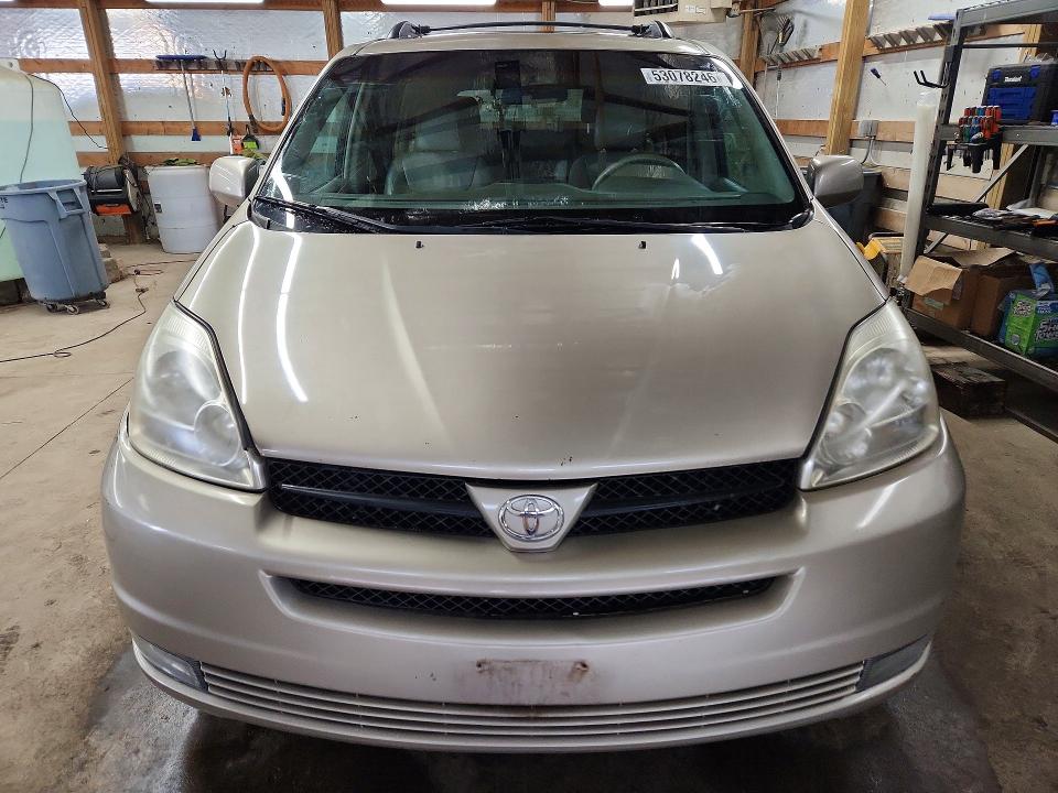 53078246 :رقم المزاد ، 5TDZA22C04S198069 vin ، 2004 Toyota Sienna مزاد بيع