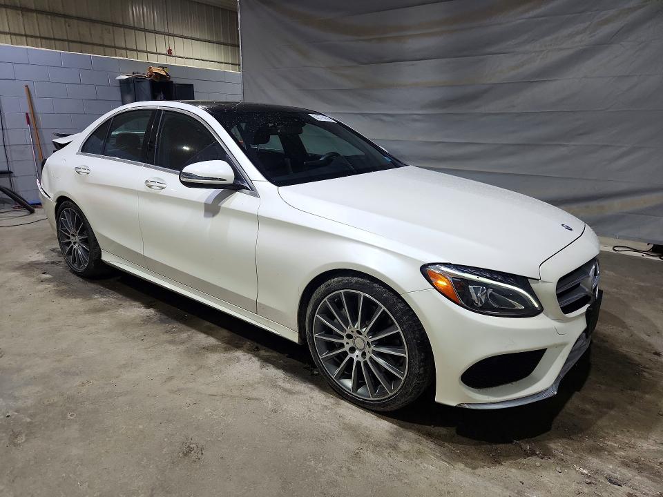 52776436 :رقم المزاد ، 55SWF4JB1GU177134 vin ، 2016 Mercedes-benz C مزاد بيع