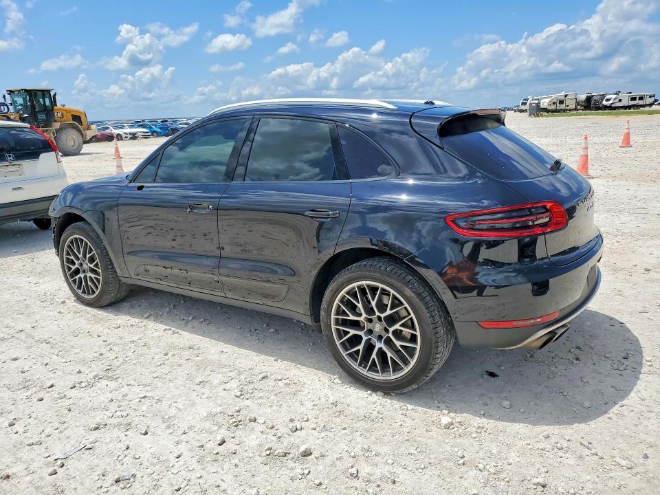 54646386 :رقم المزاد ، WP1AB2A53HLB12885 vin ، 2017 Porsche Macan مزاد بيع