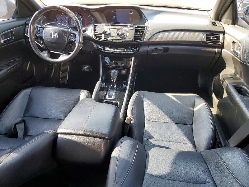 Продаж на аукціоні авто 2017 Honda Accord, vin: 1HGCR2F16HA176654, номер лоту: 52232316