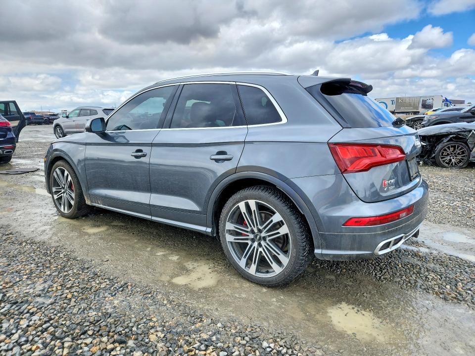 2018 Audi Sq5 მანქანა იყიდება აუქციონზე, vin: WA1C4AFY9J2138530, აუქციონის ნომერი: 52728806