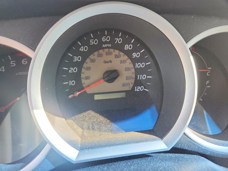 2010 Toyota Tacoma მანქანა იყიდება აუქციონზე, vin: 5TEMU4FN1AZ700949, აუქციონის ნომერი: 51915636