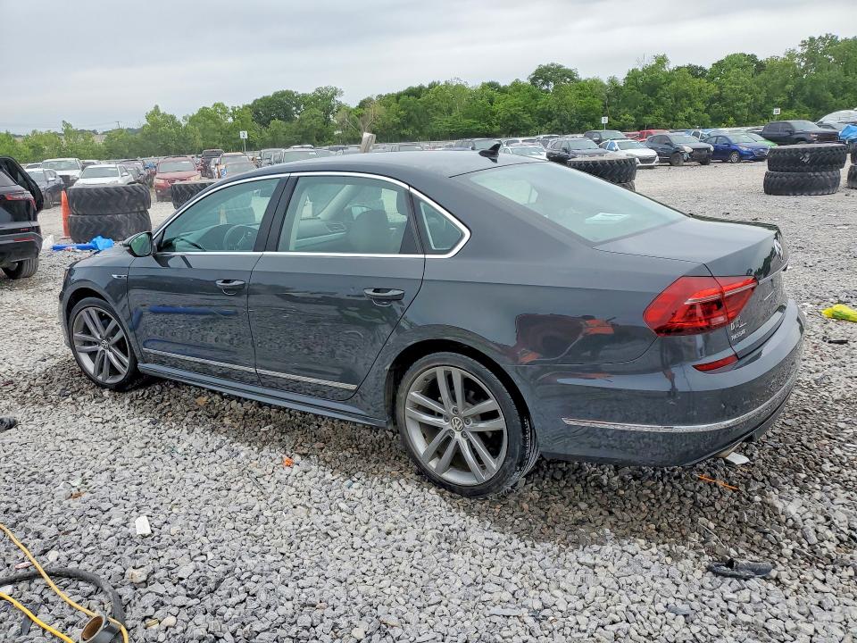 52203086 :رقم المزاد ، 1VWDT7A31HC032439 vin ، 2017 Volkswagen Passat مزاد بيع