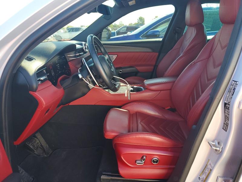 2023 Maserati Grecale მანქანა იყიდება აუქციონზე, vin: ZN682AVM7P7422443, აუქციონის ნომერი: 51889296