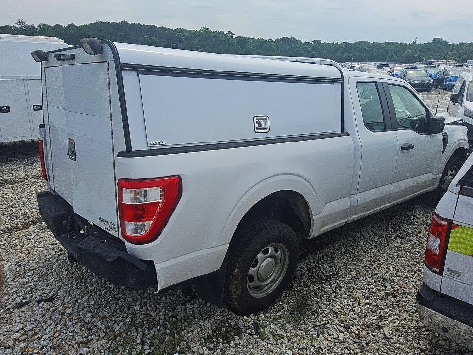 51253956 :رقم المزاد ، 1FTEX1CBXNKE16847 vin ، 2022 Ford F150 مزاد بيع
