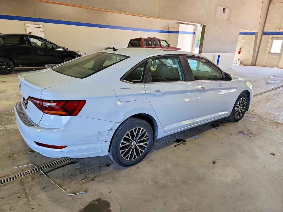 52691156 :رقم المزاد ، 3VWCB7BU0KM141728 vin ، 2019 Volkswagen Jetta مزاد بيع