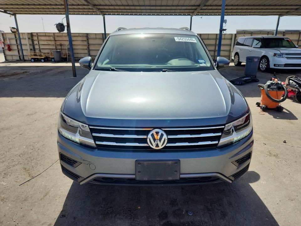 2020 Volkswagen Tiguan მანქანა იყიდება აუქციონზე, vin: 3VV1B7AXXLM134391, აუქციონის ნომერი: 54255446