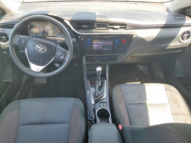 53698896 :رقم المزاد ، 2T1BURHE1JC980797 vin ، 2018 Toyota Corolla مزاد بيع