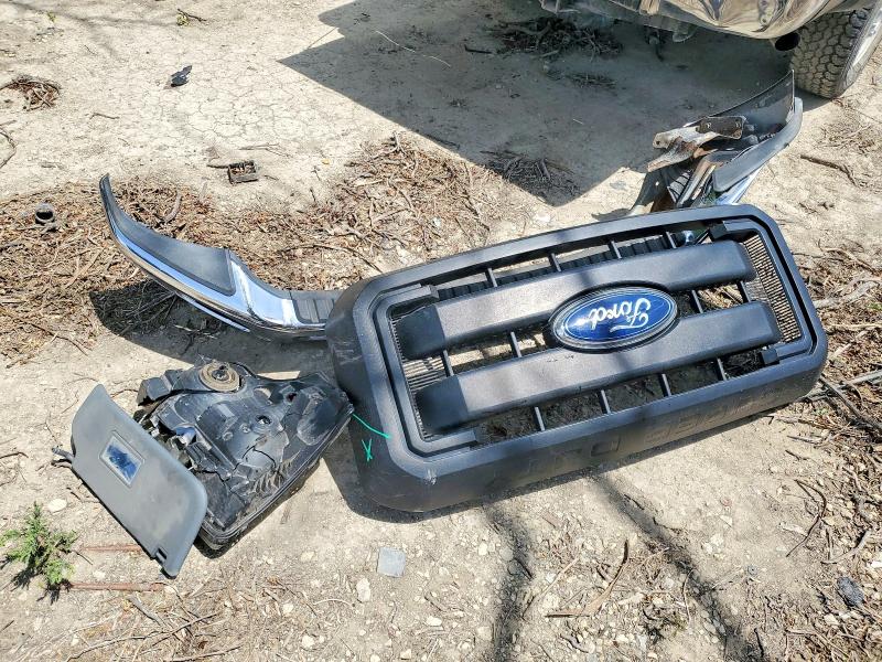 53719086 :رقم المزاد ، 1FT8W3B6XCEA10076 vin ، 2012 Ford F350 مزاد بيع