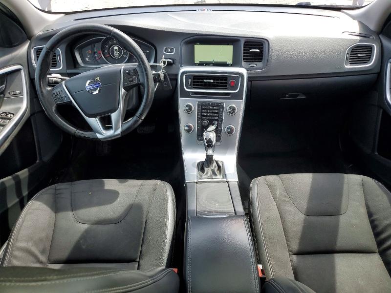2017 Volvo V60 მანქანა იყიდება აუქციონზე, vin: YV140MEJ3H1345422, აუქციონის ნომერი: 52710586