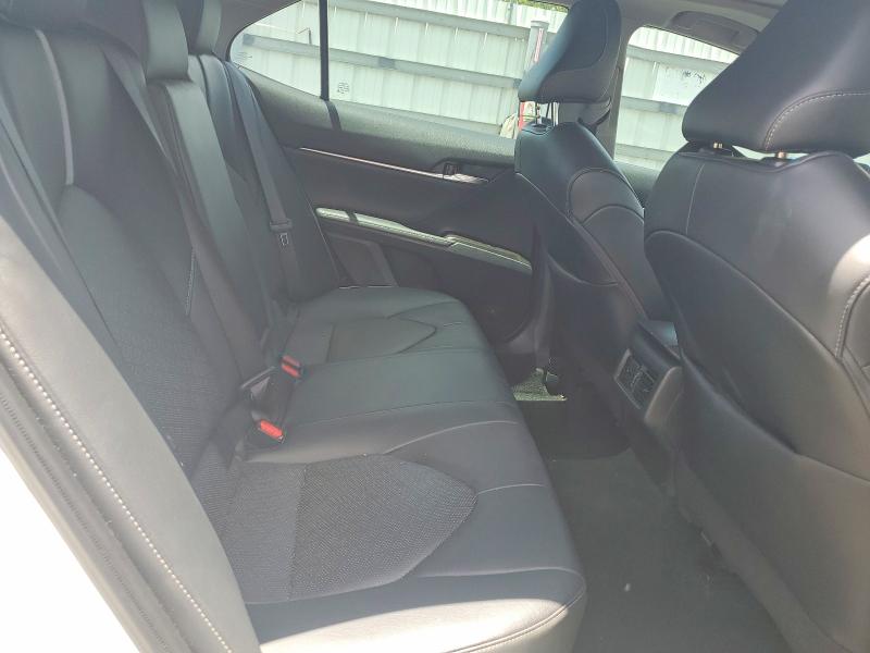 53779406 :رقم المزاد ، 4T1K61AK8NU023244 vin ، 2022 Toyota Camry مزاد بيع