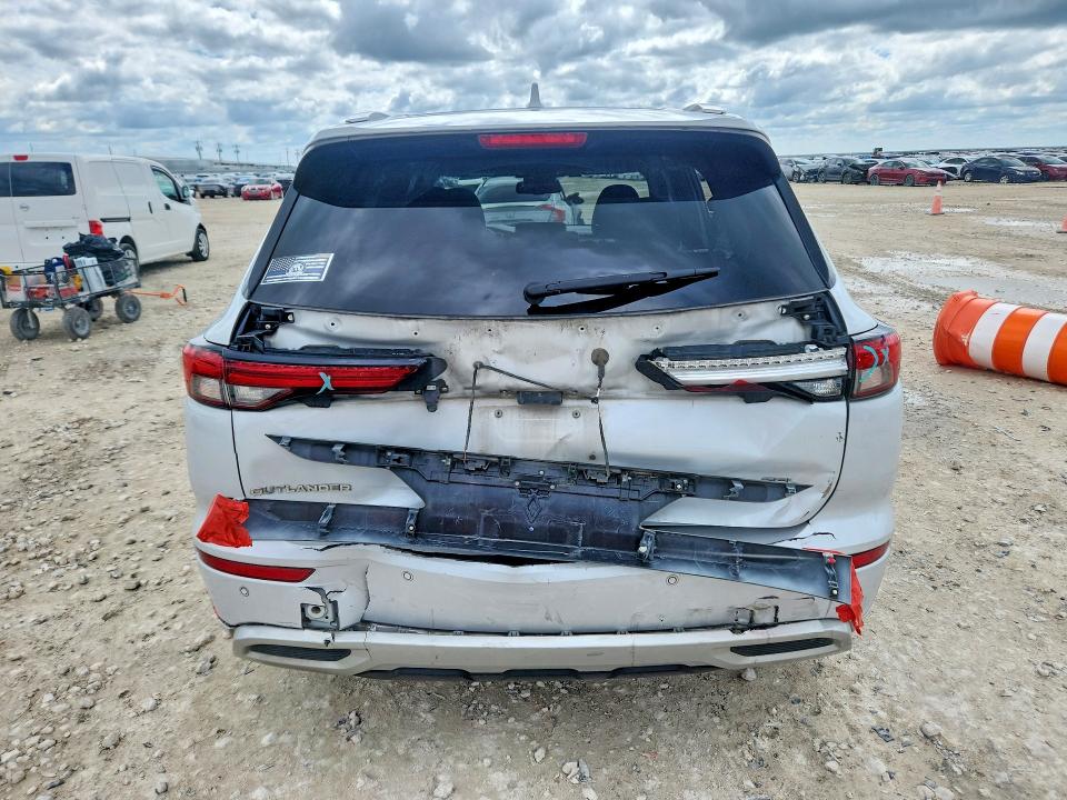 Продажа на аукционе авто 2022 Mitsubishi Outlander, vin: JA4J3VA82NZ010023, номер лота: 53002676