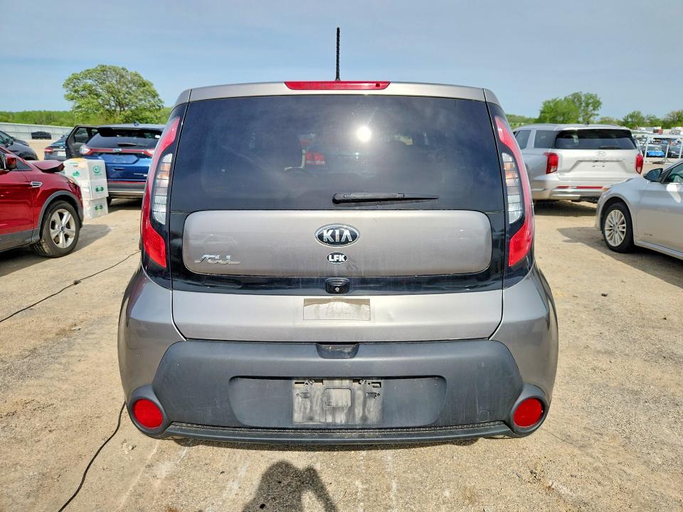 51378266 :رقم المزاد ، KNDJP3A56F7224675 vin ، 2015 Kia Soul مزاد بيع