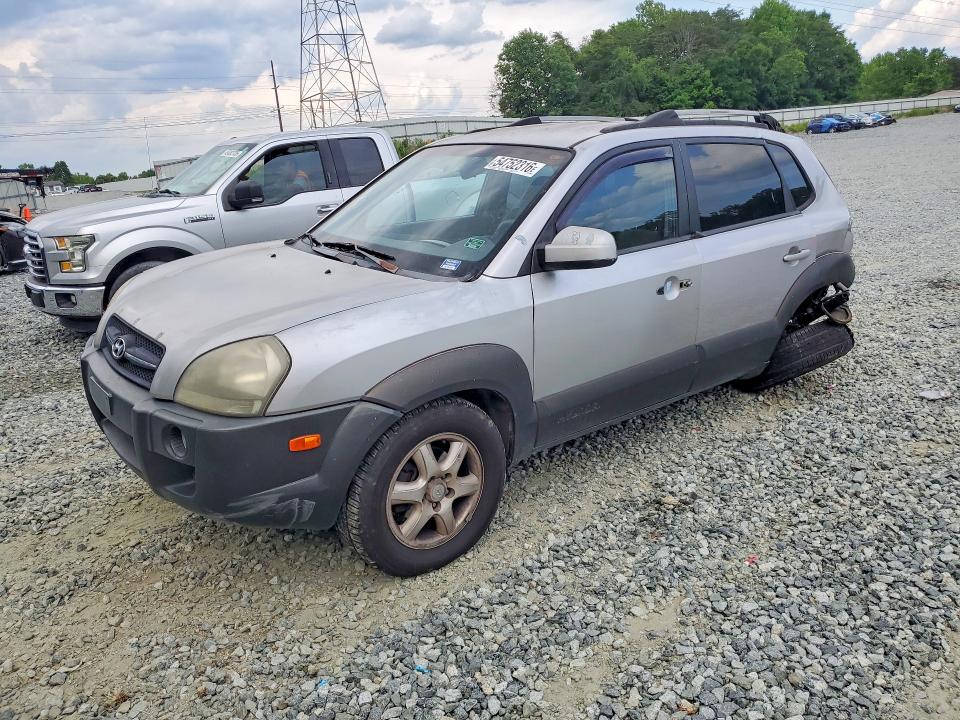 2005 Hyundai Tucson მანქანა იყიდება აუქციონზე, vin: KM8JN12D15U118906, აუქციონის ნომერი: 54752316