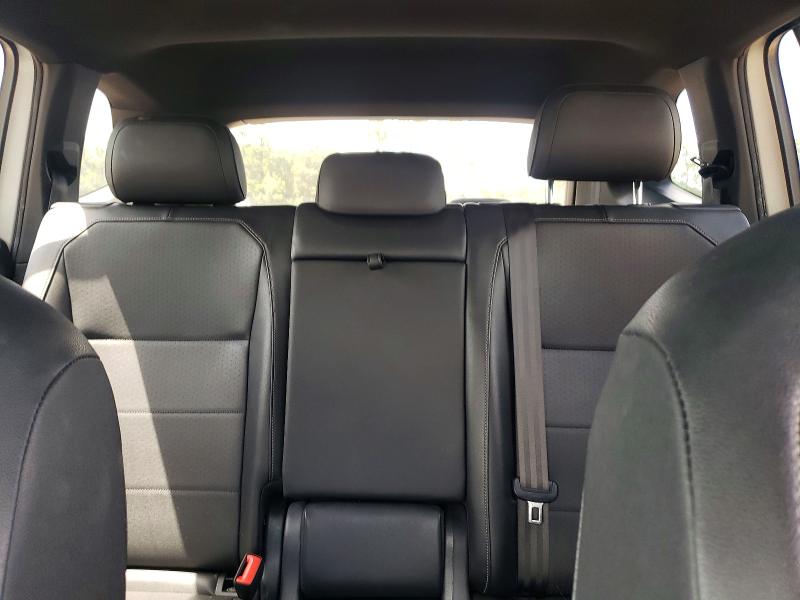 54673856 :رقم المزاد ، 3VV3B7AX5KM170609 vin ، 2019 Volkswagen Tiguan مزاد بيع