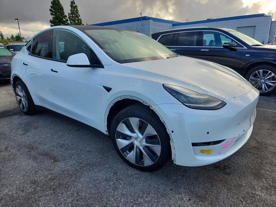 2022 Tesla Model Y მანქანა იყიდება აუქციონზე, vin: 7SAYGDEE7NF355804, აუქციონის ნომერი: 51920476
