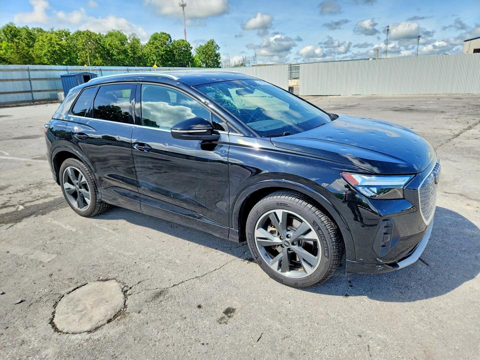 2022 Audi Q4 E-tron მანქანა იყიდება აუქციონზე, vin: WA1G2BFZ2NP033956, აუქციონის ნომერი: 54653026