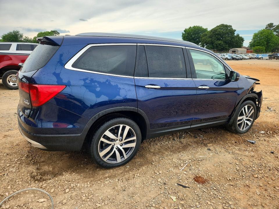 53026496 :رقم المزاد ، 5FNYF6H01HB067258 vin ، 2017 Honda Pilot مزاد بيع