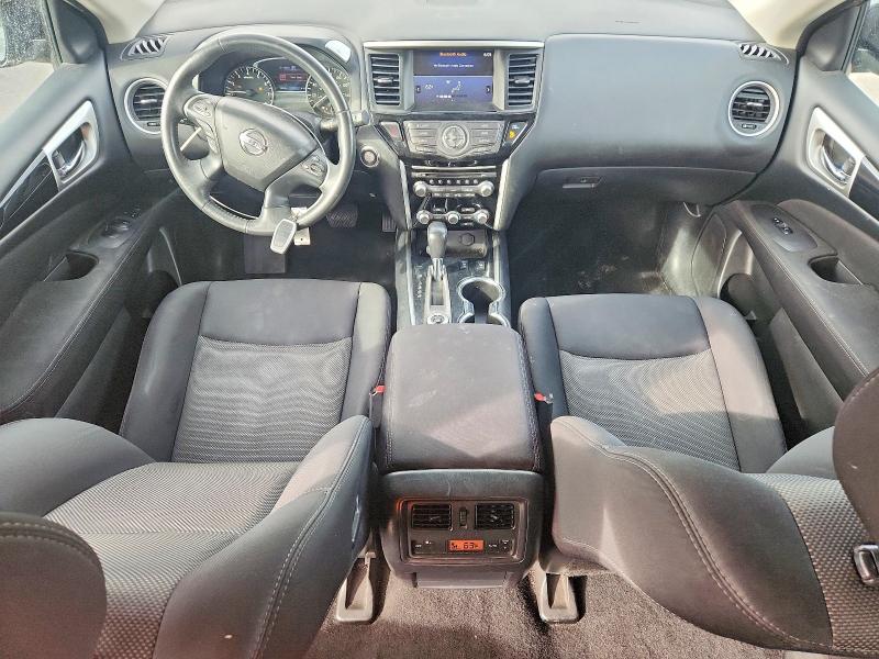 54955366 :رقم المزاد ، 5N1DR2MM8HC624781 vin ، 2017 Nissan Pathfinder مزاد بيع