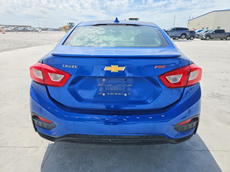 2018 Chevrolet Cruze მანქანა იყიდება აუქციონზე, vin: 1G1BE5SM6J7246110, აუქციონის ნომერი: 51892076