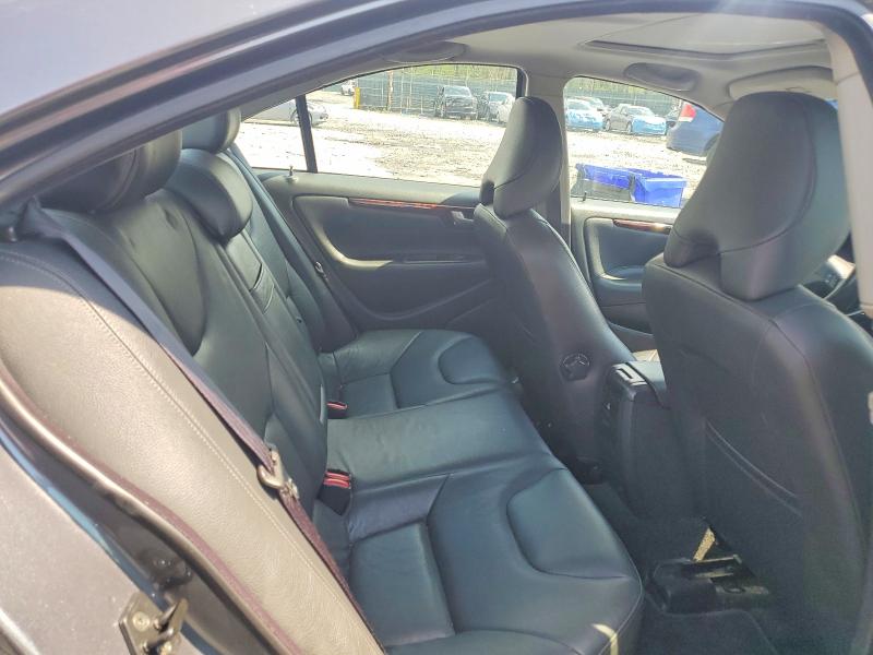 2005 Volvo S60 მანქანა იყიდება აუქციონზე, vin: YV1RS592452453286, აუქციონის ნომერი: 52777556
