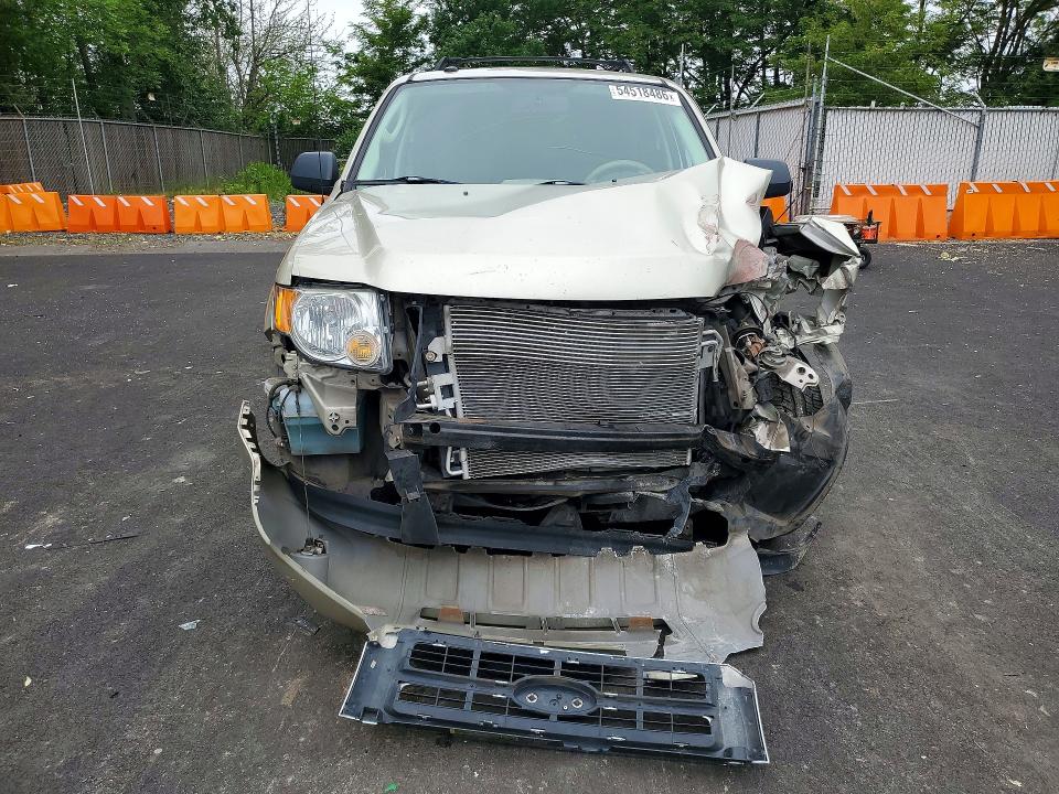 54518486 :رقم المزاد ، 1FMCU0D7XAKA31119 vin ، 2010 Ford Escape مزاد بيع