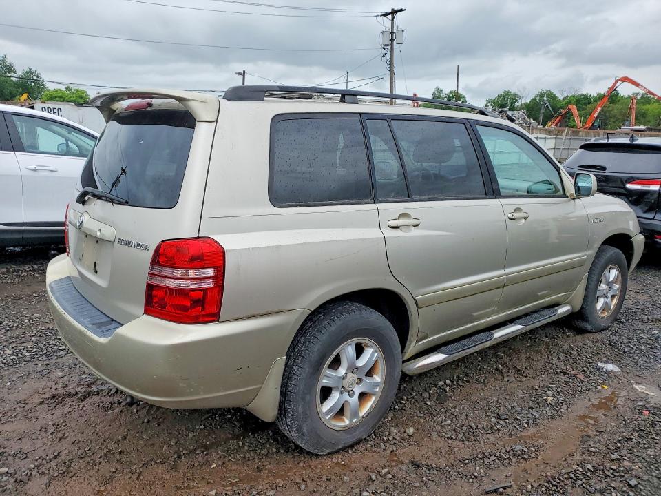 53667366 :رقم المزاد ، JTEHF21A020081410 vin ، 2002 Toyota Highlander مزاد بيع