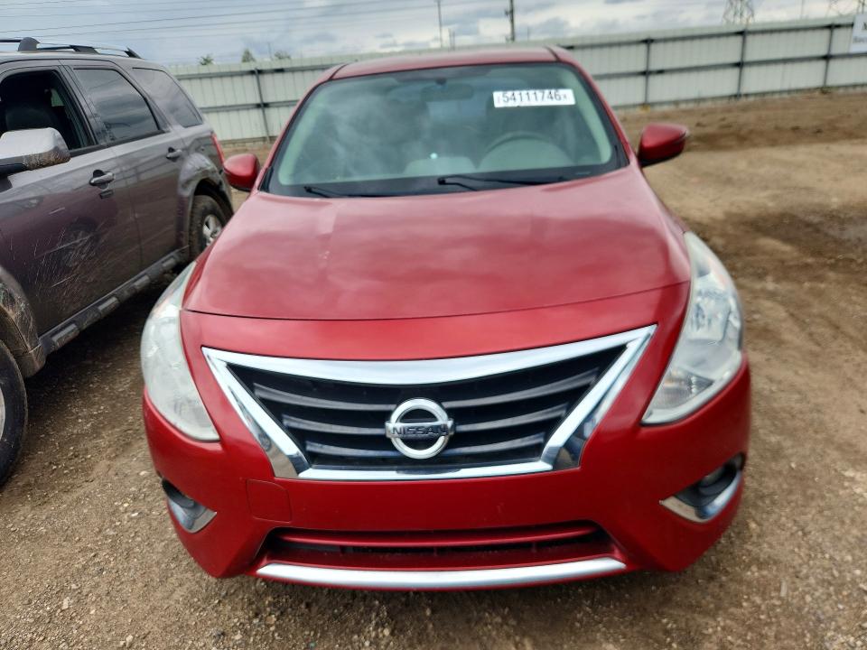 54111746 :رقم المزاد ، 3N1CN7AP1FL838281 vin ، 2015 Nissan Versa مزاد بيع