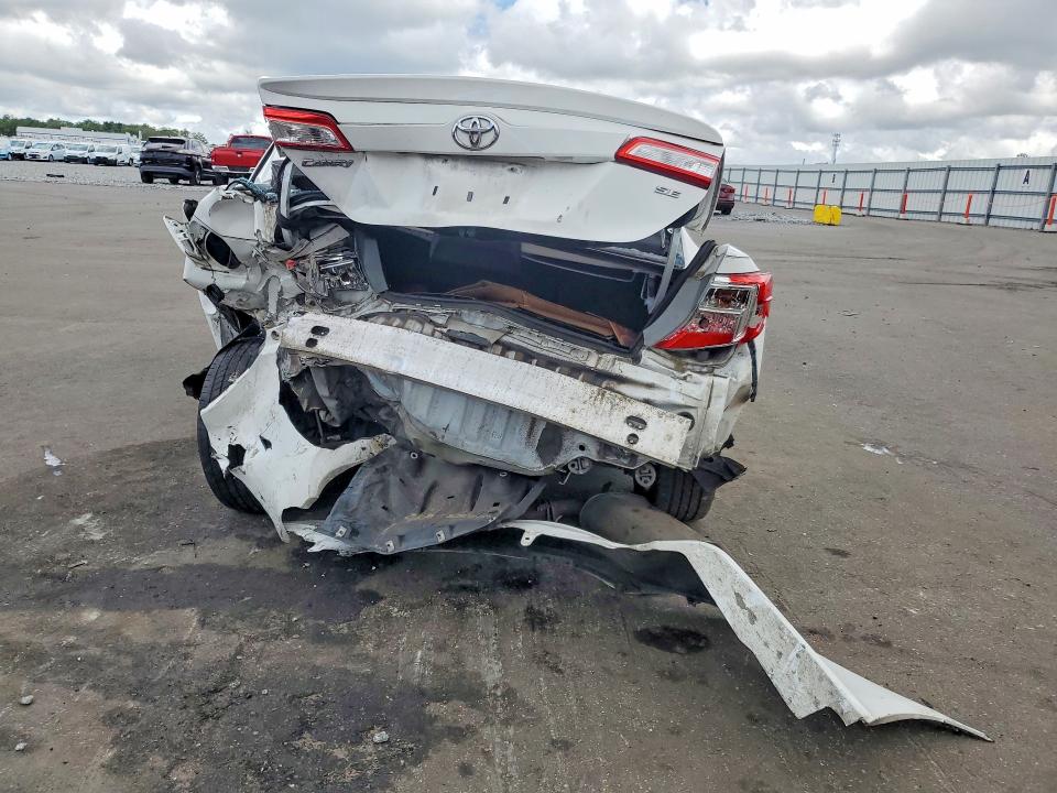 53608206 :رقم المزاد ، 4T1BF1FK3CU542398 vin ، 2012 Toyota Camry مزاد بيع