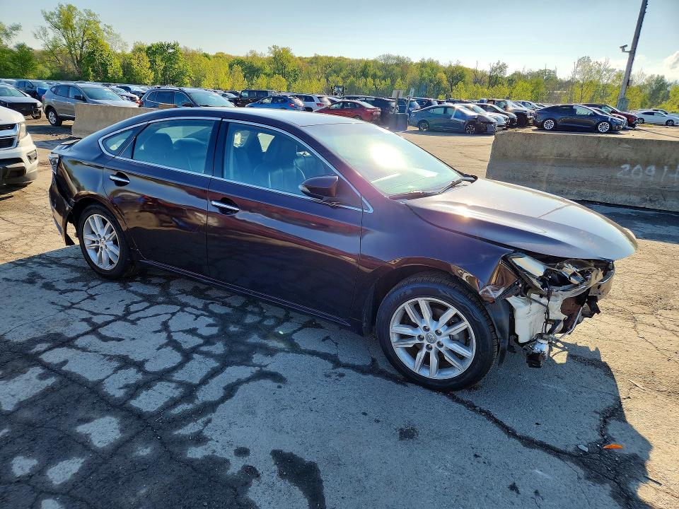 52712056 :رقم المزاد ، 4T1BK1EB9DU046701 vin ، 2013 Toyota Avalon مزاد بيع