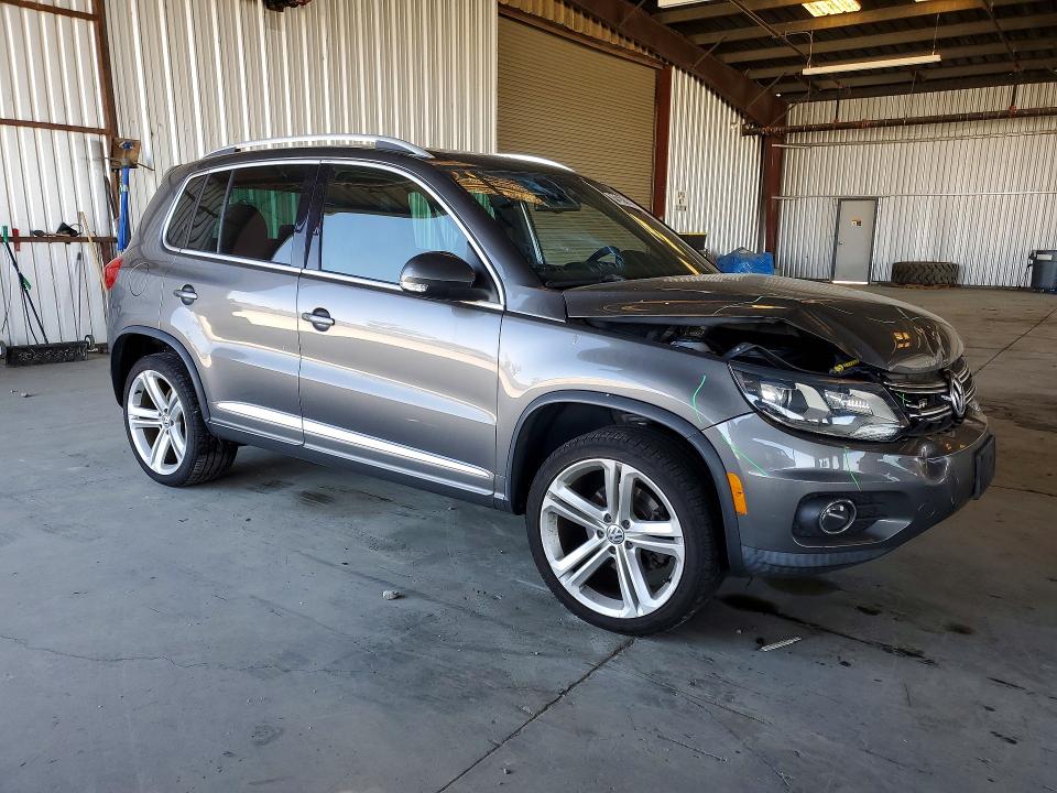 54136146 :رقم المزاد ، WVGBV3AX6EW093615 vin ، 2014 Volkswagen Tiguan مزاد بيع