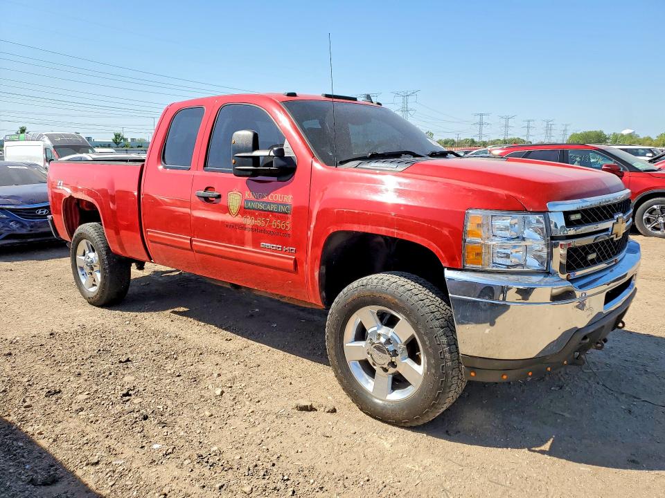 53557206 :رقم المزاد ، 1GC2KXCG9DZ370790 vin ، 2013 Chevrolet Silverado مزاد بيع