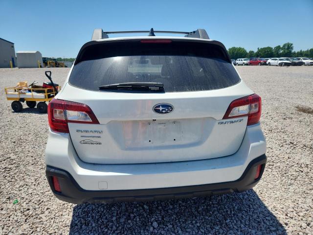 Продаж на аукціоні авто 2018 Subaru Outback, vin: 4S4BSAFC6J3390608, номер лоту: 49685726