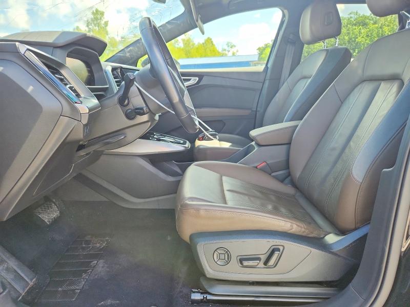 2022 Audi Q4 E-tron მანქანა იყიდება აუქციონზე, vin: WA1G2BFZ2NP033956, აუქციონის ნომერი: 54653026