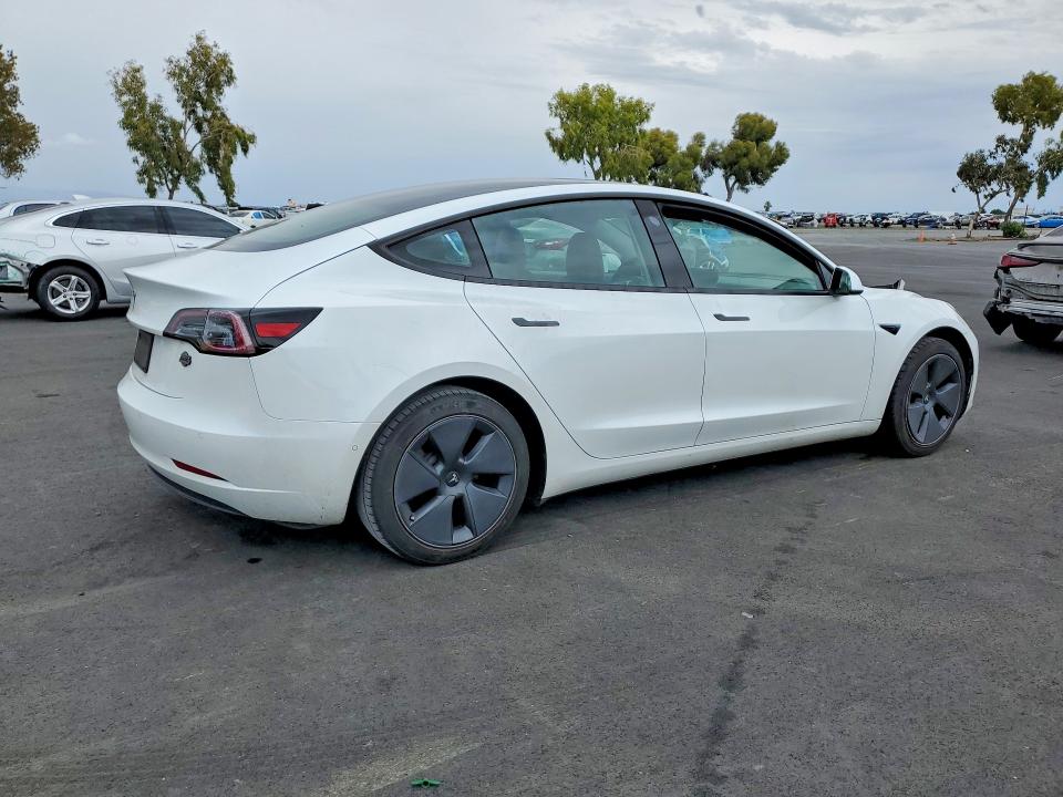 52367006 :رقم المزاد ، 5YJ3E1EA4MF874414 vin ، 2021 Tesla Model 3 مزاد بيع