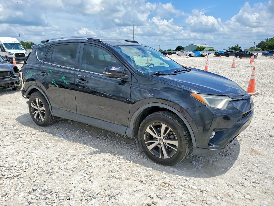 54689646 :رقم المزاد ، 2T3WFREV3JW416042 vin ، 2018 Toyota Rav4 مزاد بيع