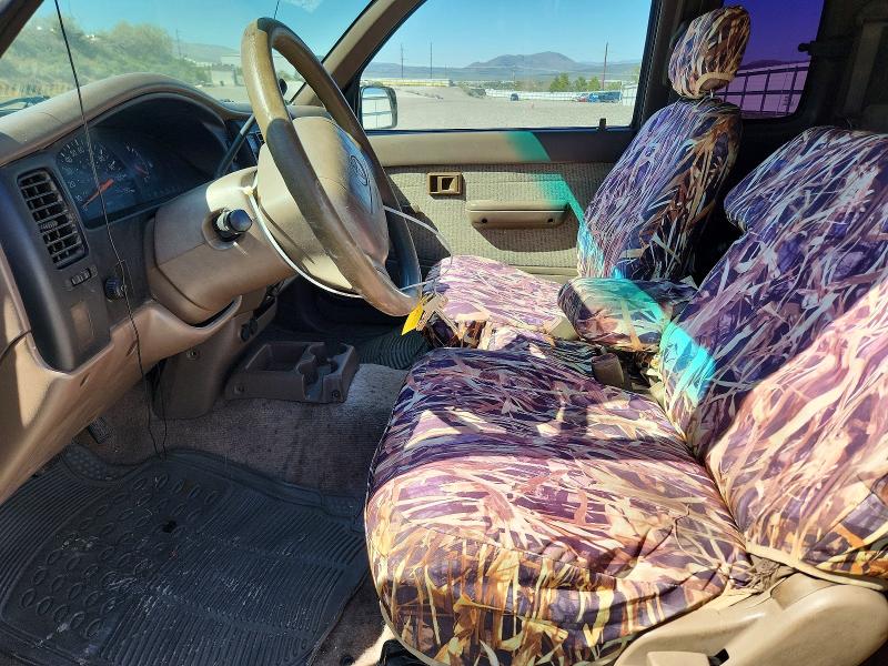52851826 :رقم المزاد ، 4TAVL52N6WZ114099 vin ، 1998 Toyota Tacoma مزاد بيع