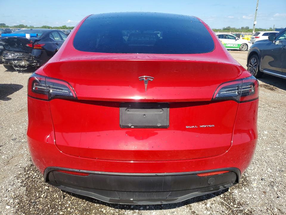 51960066 :رقم المزاد ، 7SAYGDEE5NF480090 vin ، 2022 Tesla Model Y مزاد بيع
