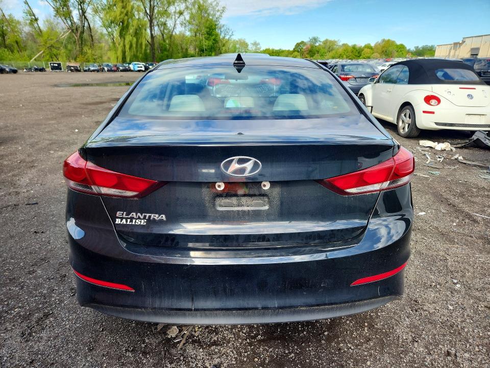 53109576 :رقم المزاد ، 5NPD84LF4JH267230 vin ، 2018 Hyundai Elantra مزاد بيع