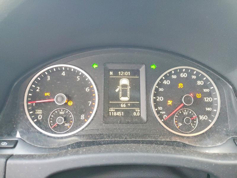 Auction sale of the 2010 Volkswagen Tiguan, vin: WVGBV7AXXAW529884, lot number: 54269956