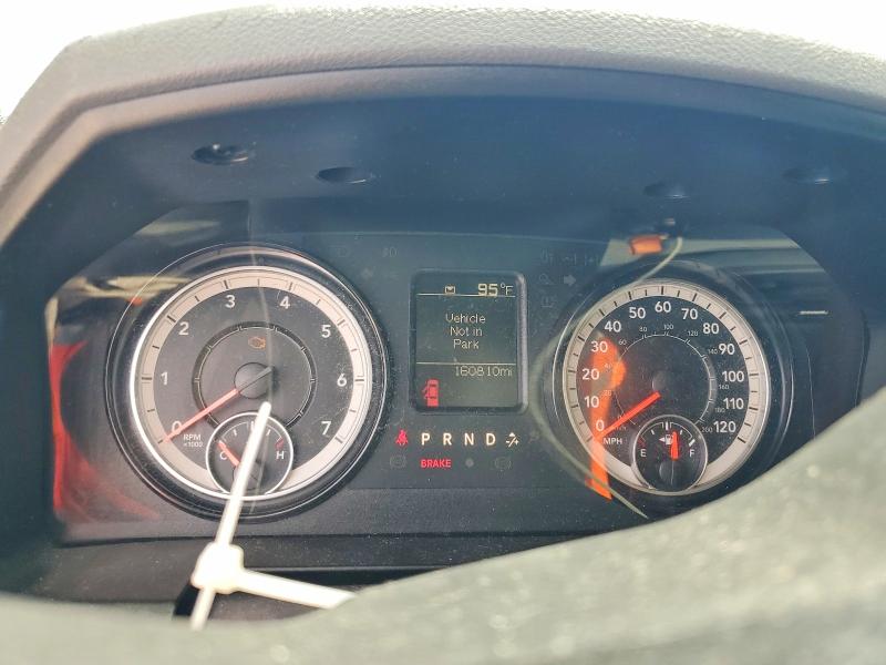 55402976 :رقم المزاد ، 1C6RR6FT9KS683851 vin ، 2019 Ram 1500 Classic مزاد بيع