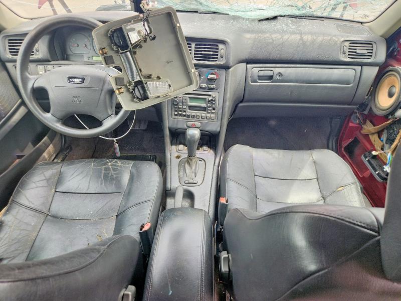 1998 Volvo V70 მანქანა იყიდება აუქციონზე, vin: YV1LW5548W2359737, აუქციონის ნომერი: 54725616