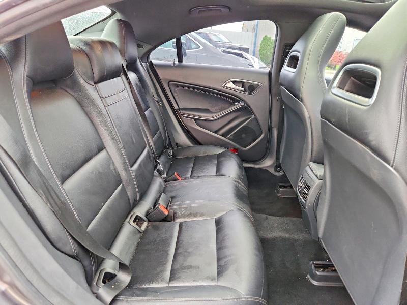 54264326 :رقم المزاد ، WDDSJ4GB7HN417446 vin ، 2017 Mercedes-benz Cla مزاد بيع