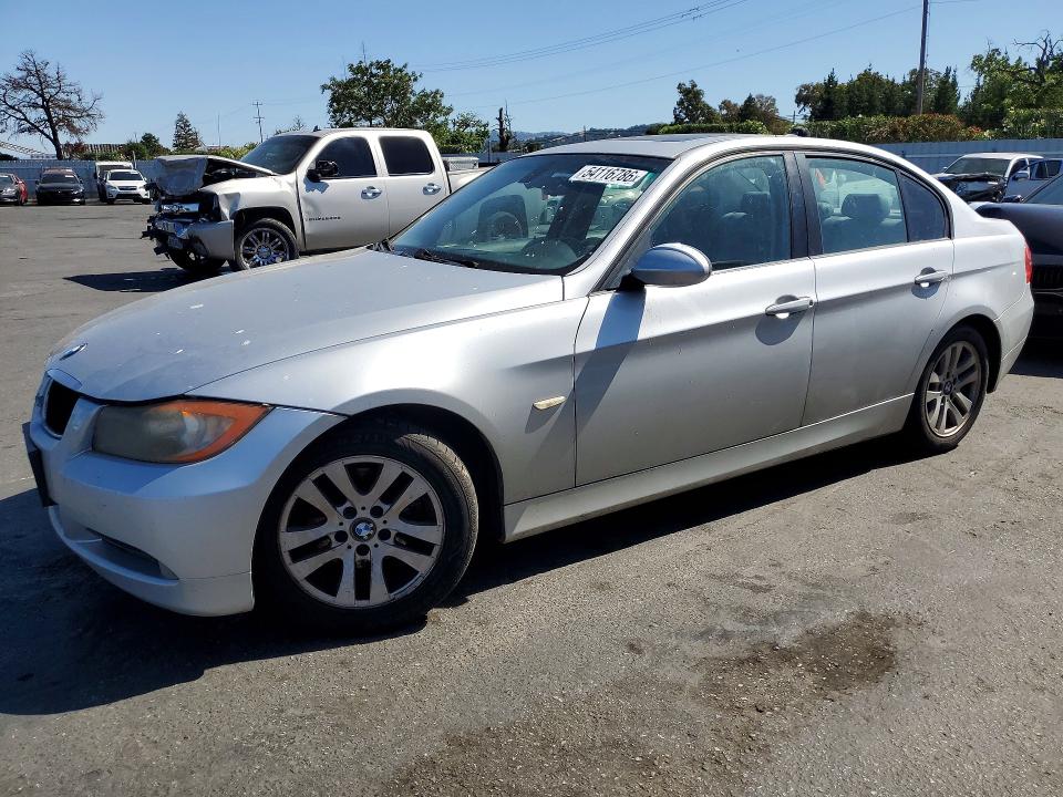 54116786 :رقم المزاد ، WBAVC535X7FZ73957 vin ، 2007 Bmw 328 مزاد بيع