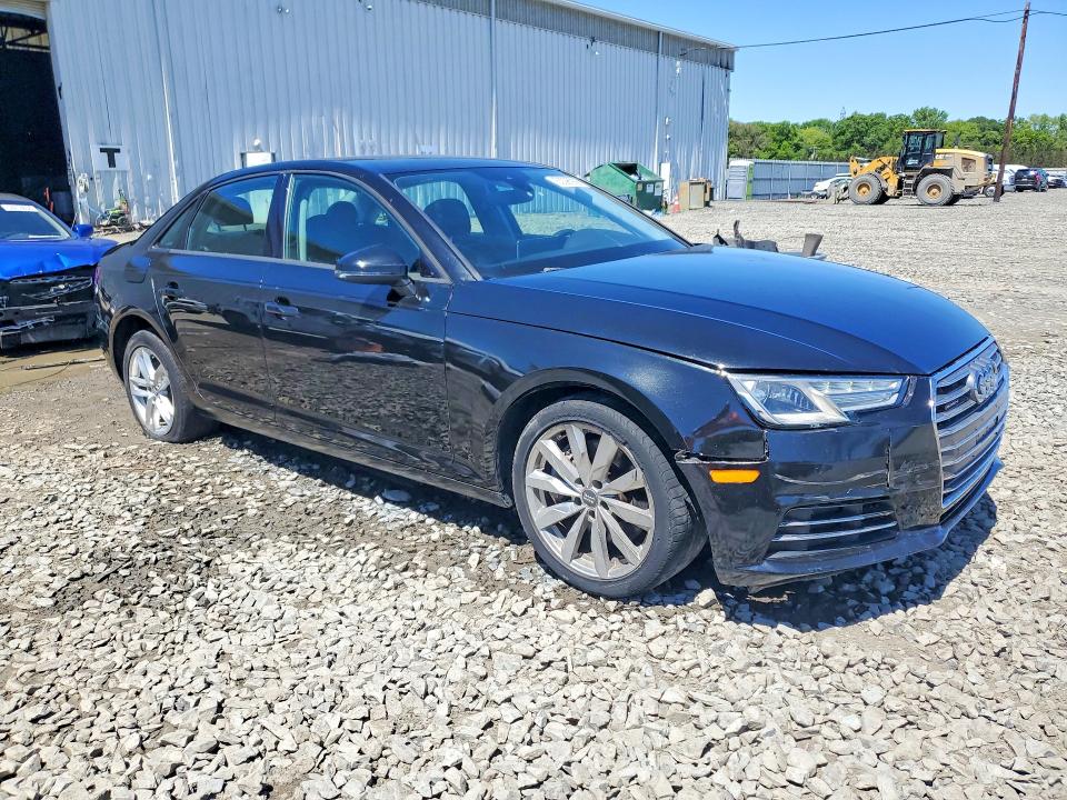 53396056 :رقم المزاد ، WAUANAF4XHN007264 vin ، 2017 Audi A4 مزاد بيع