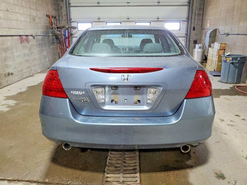 53284886 :رقم المزاد ، 1HGCM66407A036405 vin ، 2007 Honda Accord مزاد بيع